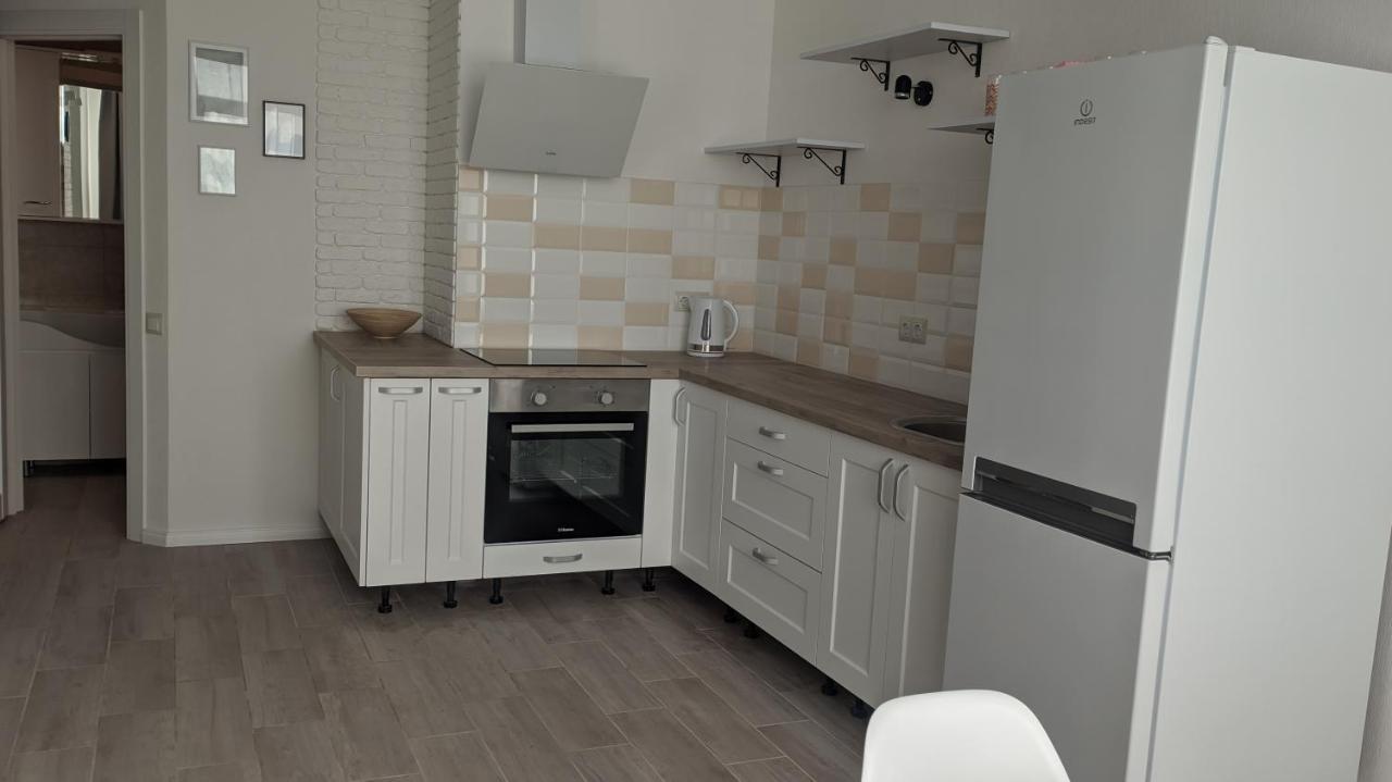 Апартаменты Квартира Кадорр Бассейная Apt Odeassa Basseinaya Одесса Экстерьер фото